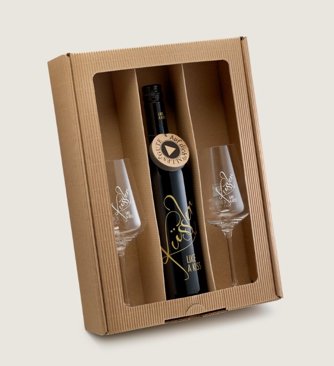 Singender Wein zum Geburtstag mit 2 Küssler-Gläsern im Geschenkkarton